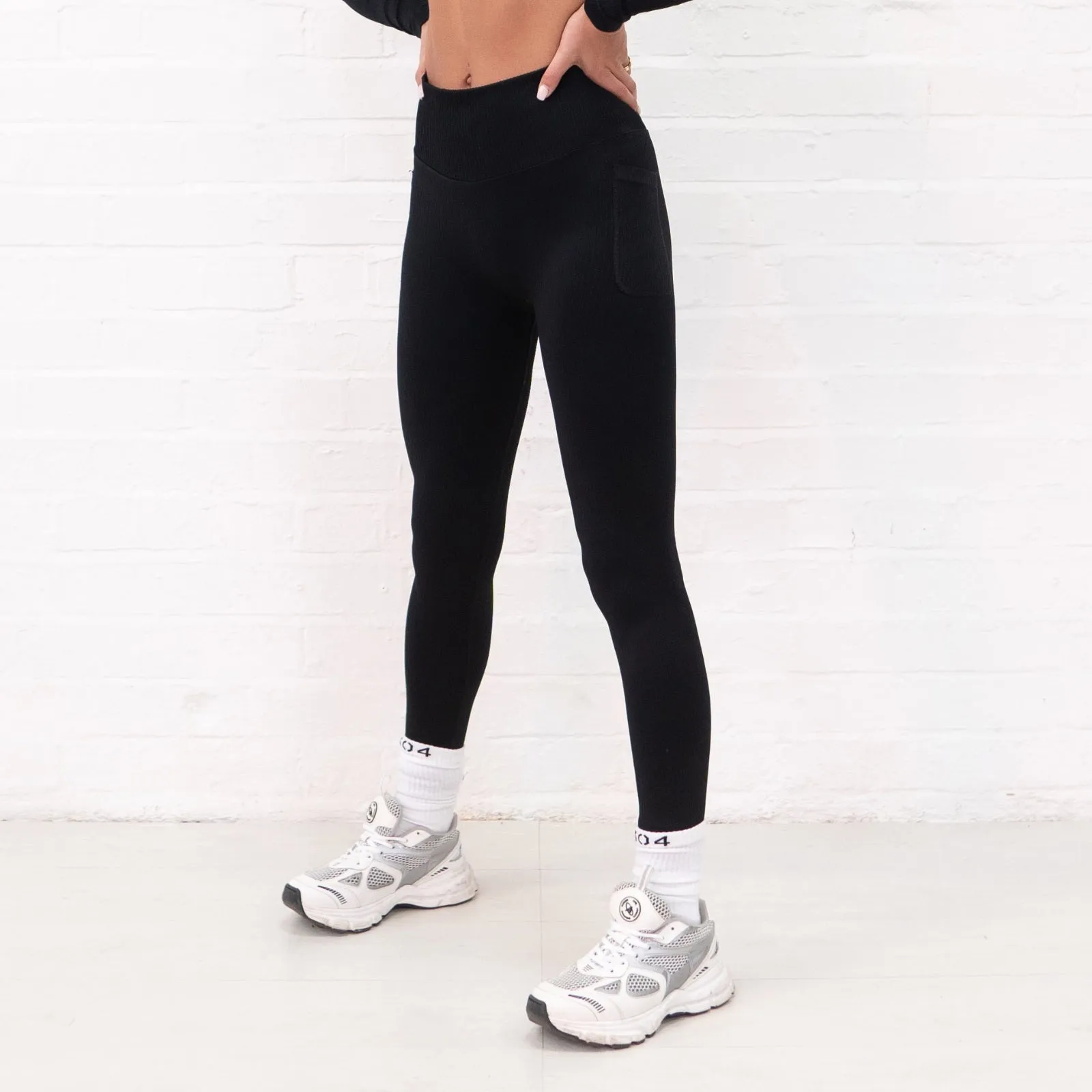 304 Womens Ribbed Seamless 3D Fit Leggings Black