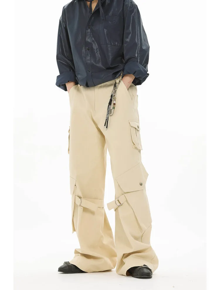 Adjustable strap cargo pants