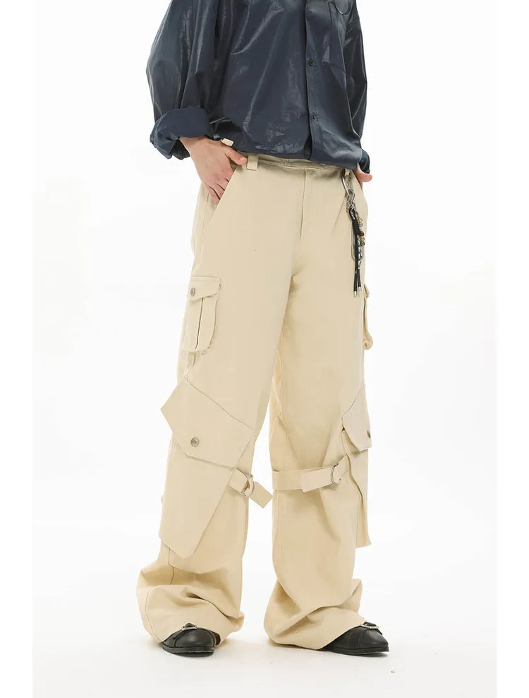 Adjustable strap cargo pants