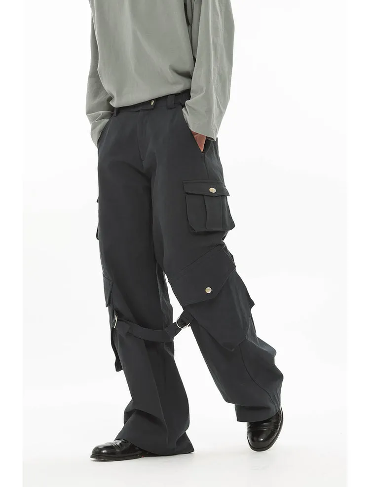 Adjustable strap cargo pants